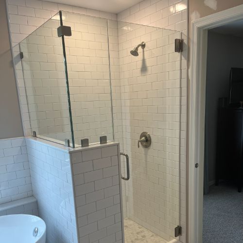 Frameless Door Panel and Return Clips  Image